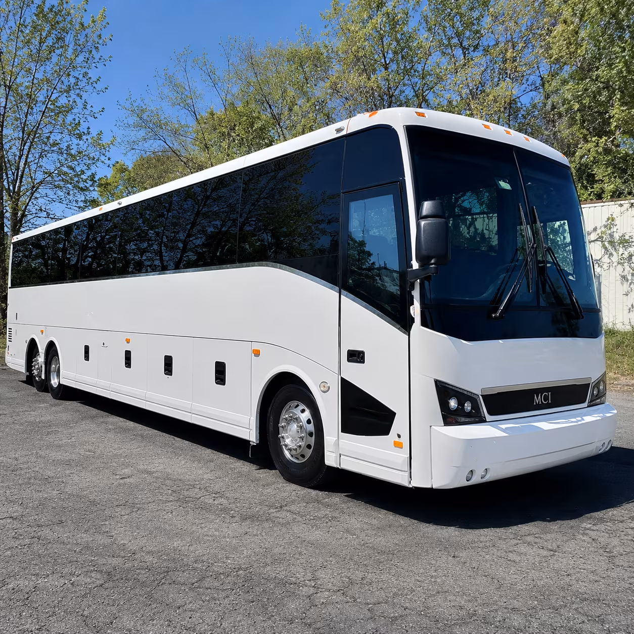 Atlanta Airport Shuttle & Transportation party bus exterior