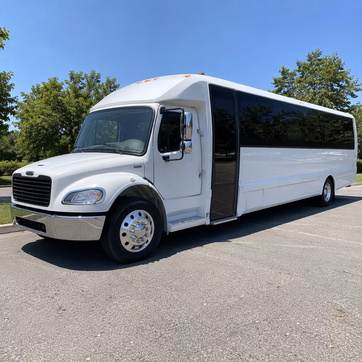Atlanta Airport Shuttle & Transportation party bus exterior
