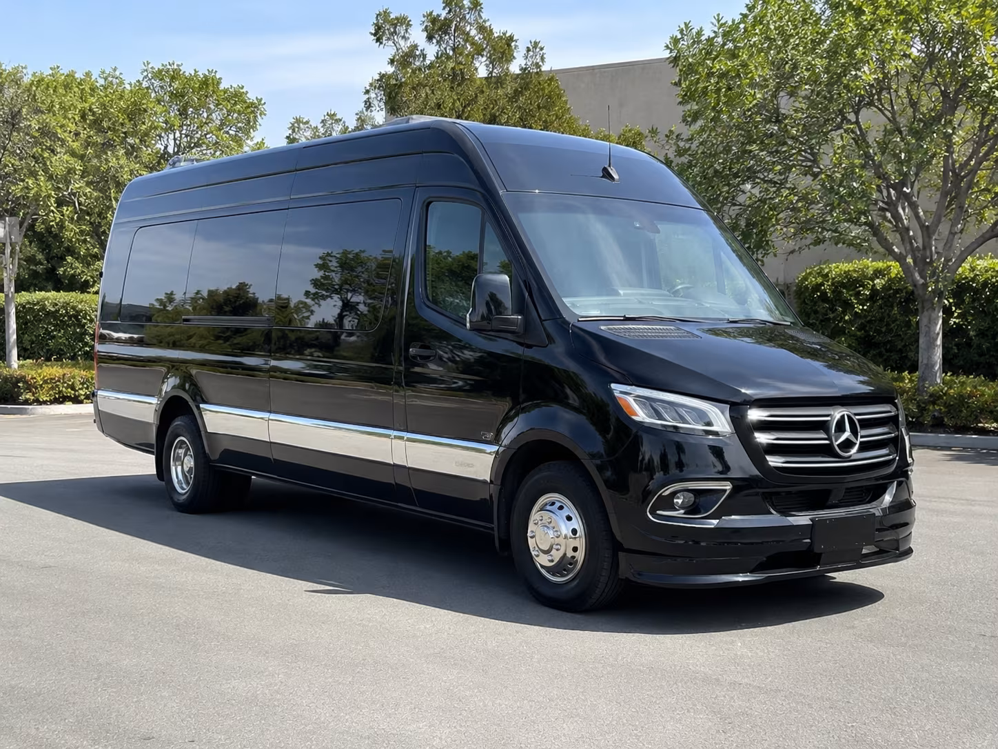 Atlanta Corporate Transportation party bus exterior