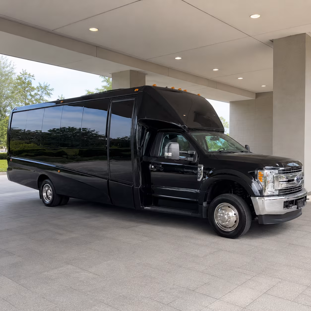 Sandy Springs Homecoming & Prom Party Bus Rentals
